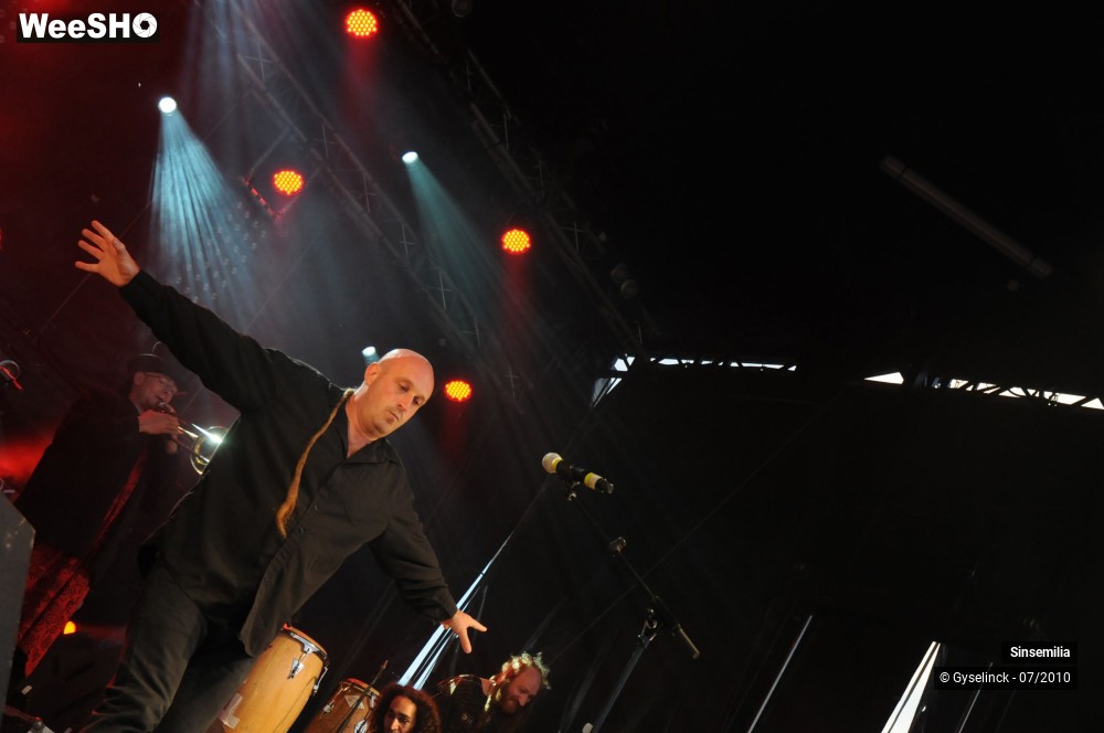 17/22 photos du spectacle Sinsemilia