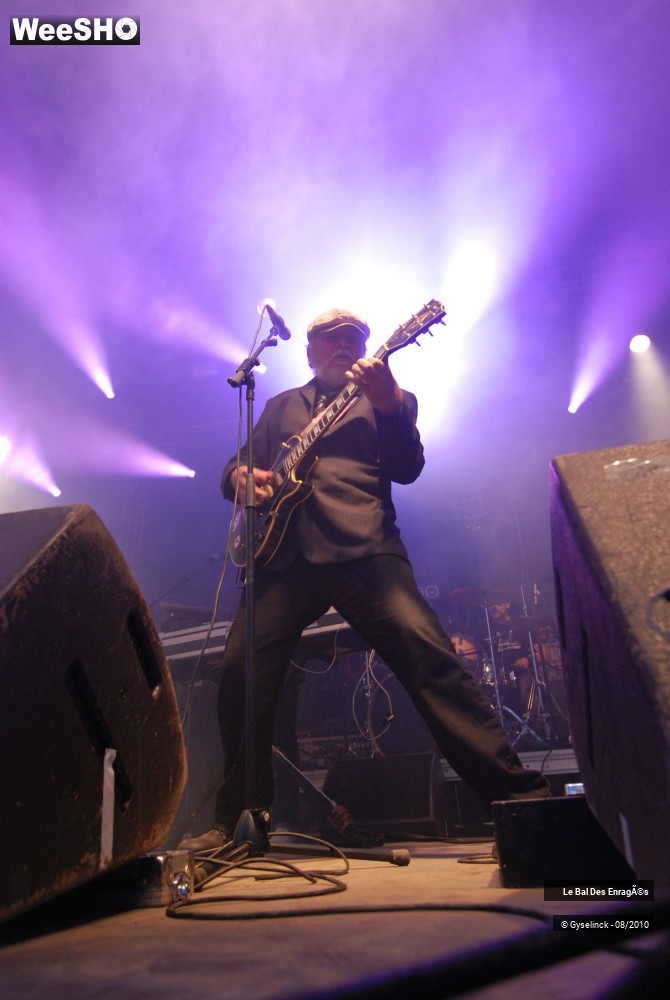 9/32 photos du spectacle Le Bal des Enragés 2