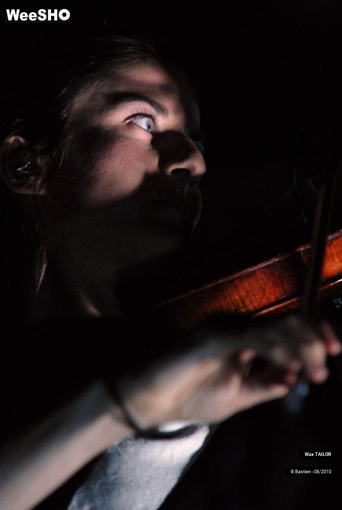 13/46 photos du spectacle Wax TAILOR