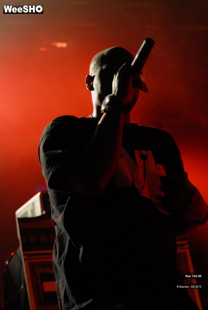 17/46 photos du spectacle Wax TAILOR