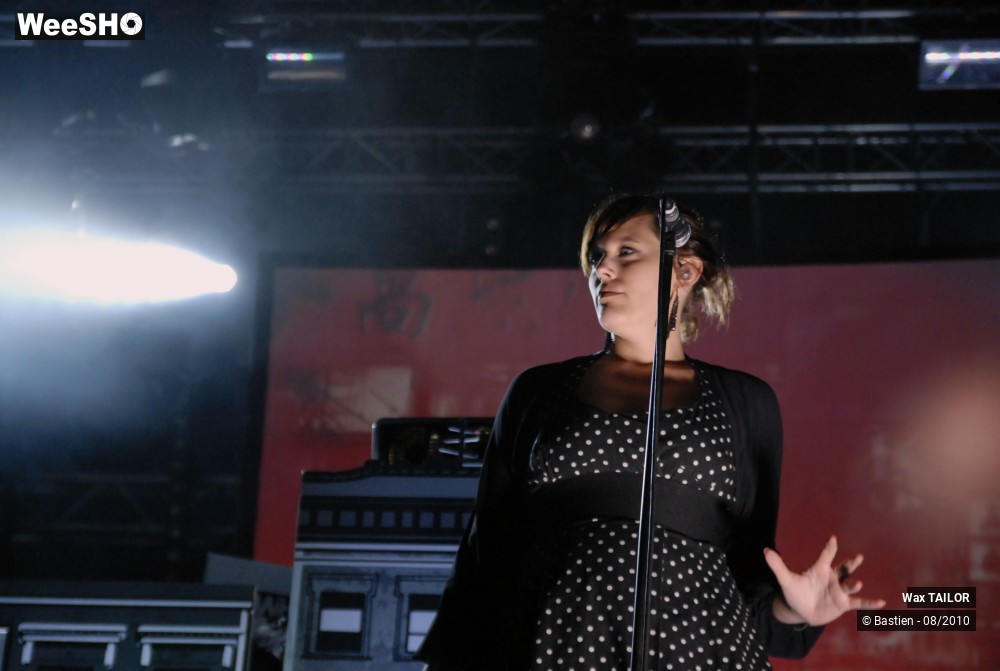 33/46 photos du spectacle Wax TAILOR