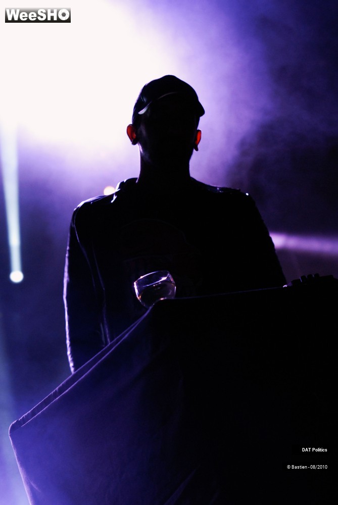 4/42 photos du spectacle Dat Politics