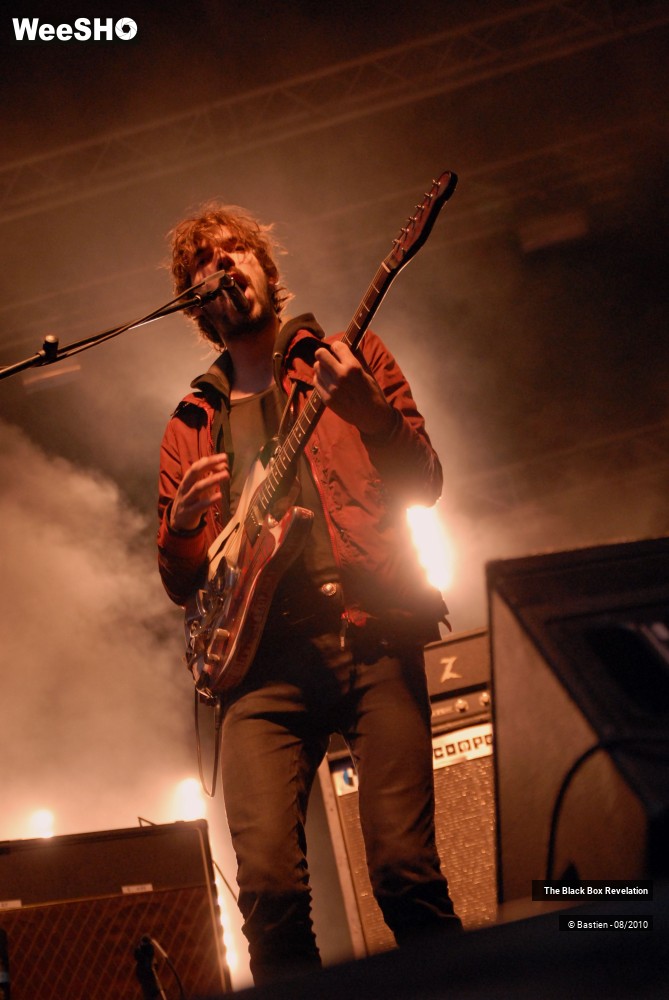 3/39 photos du spectacle The Black Box Revelation