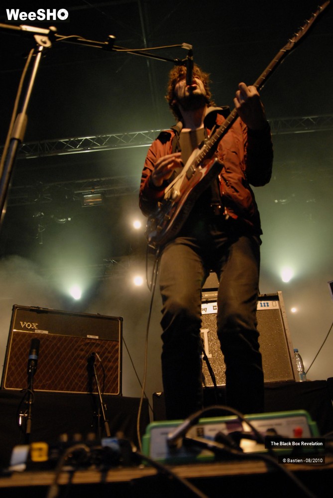 5/39 photos du spectacle The Black Box Revelation