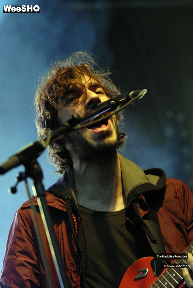 6/39 photos du spectacle The Black Box Revelation