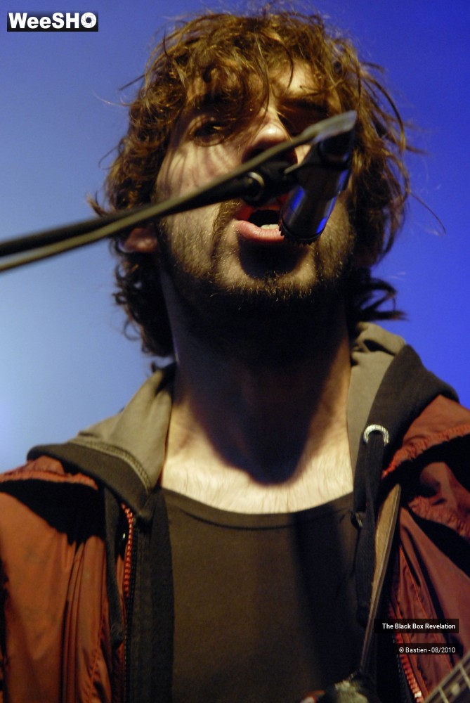 21/39 photos du spectacle The Black Box Revelation