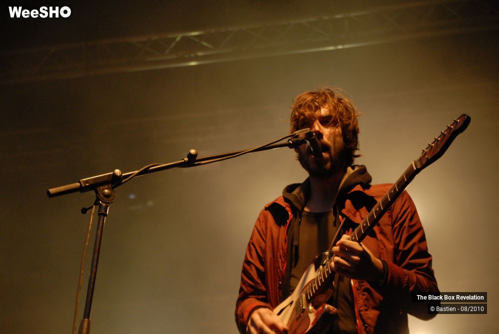 32/39 photos du spectacle The Black Box Revelation