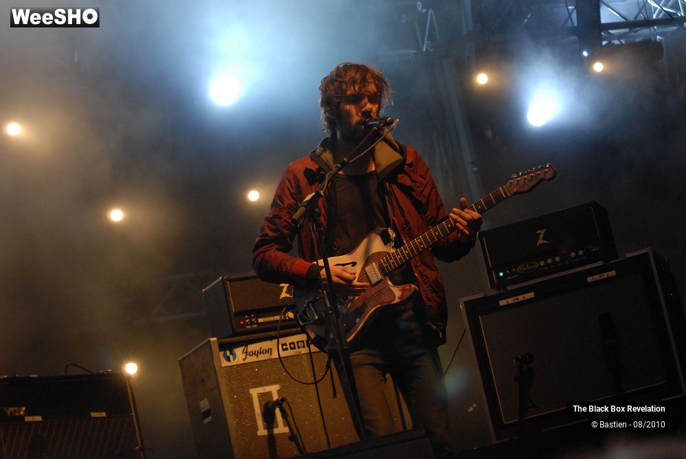 35/39 photos du spectacle The Black Box Revelation