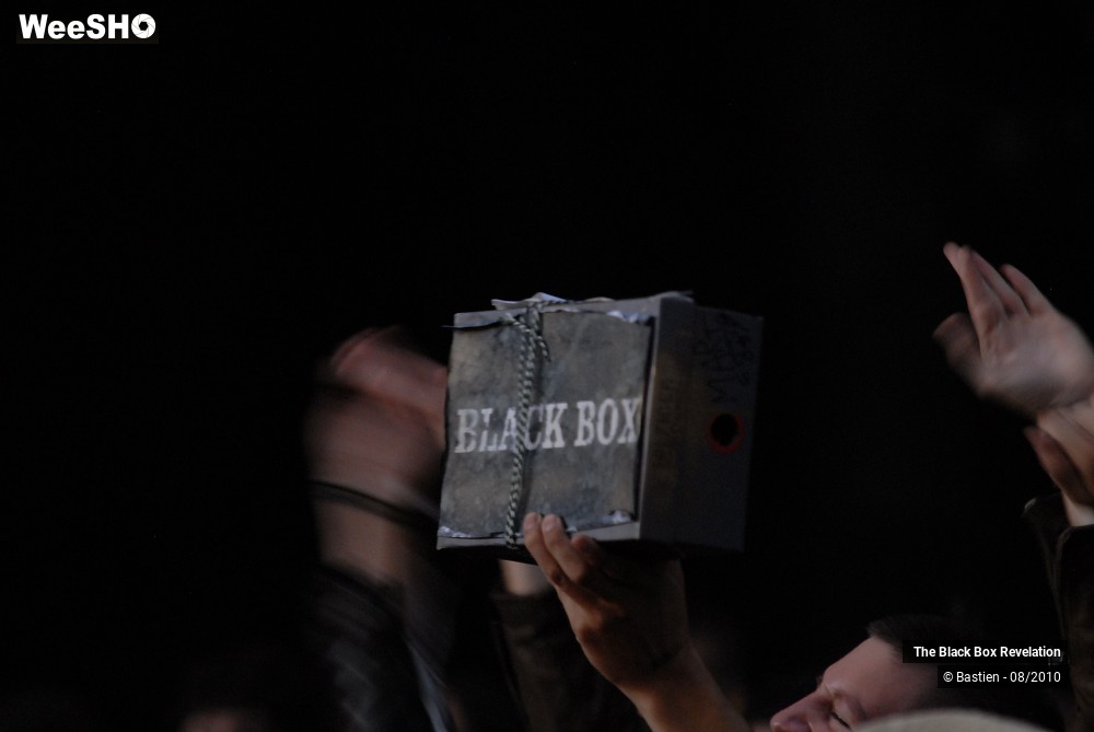 39/39 photos du spectacle The Black Box Revelation