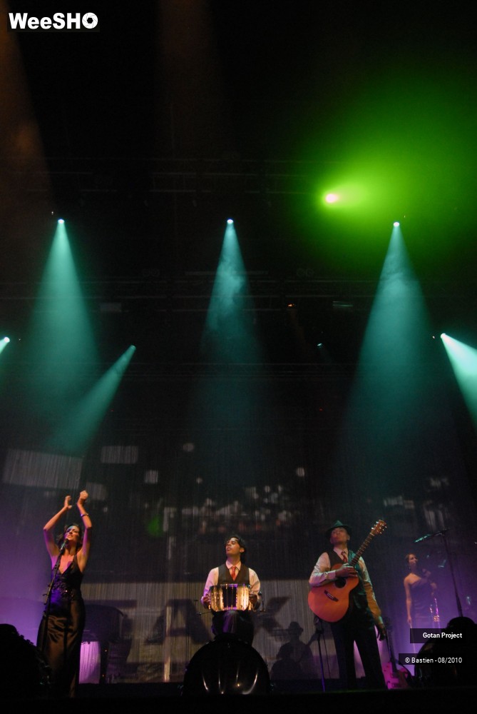 15/31 photos du spectacle Gotan Project