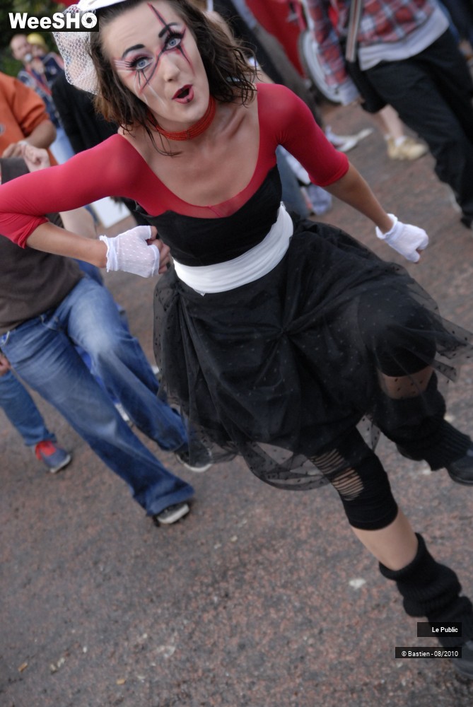 20/41 photos du spectacle Flash Mob