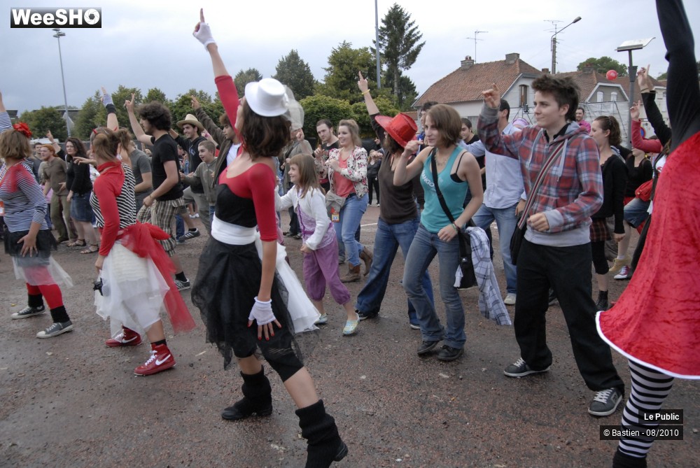 23/41 photos du spectacle Flash Mob
