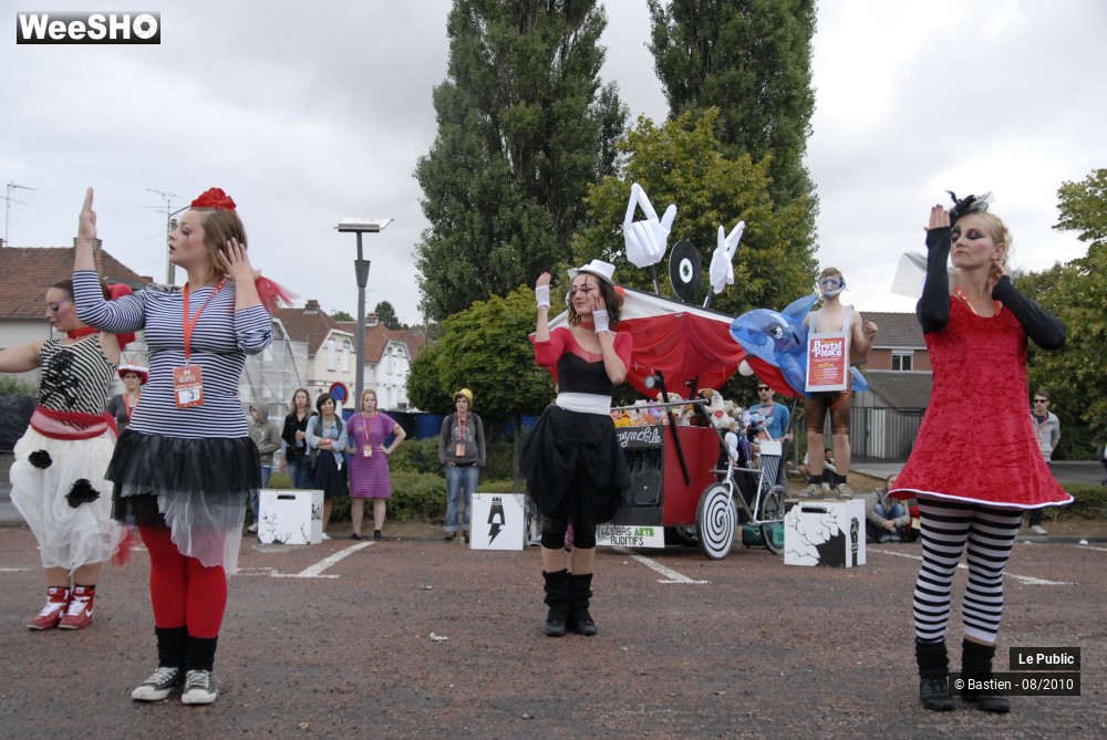 28/41 photos du spectacle Flash Mob