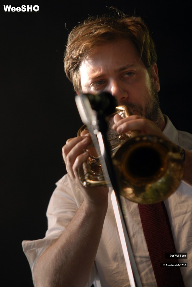 4/47 photos du spectacle Get Well Soon