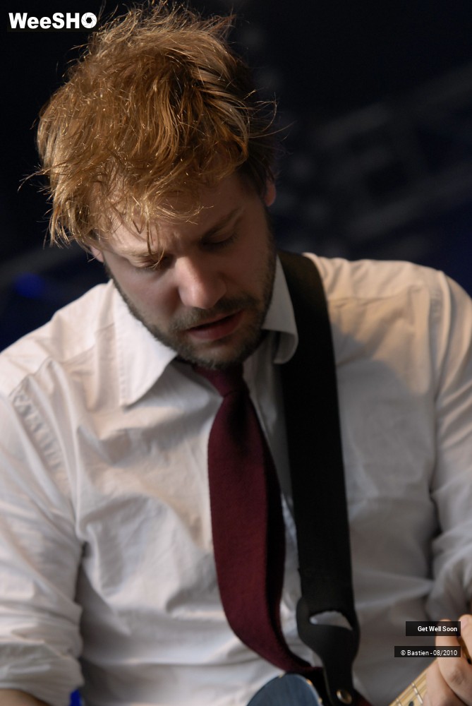 6/47 photos du spectacle Get Well Soon