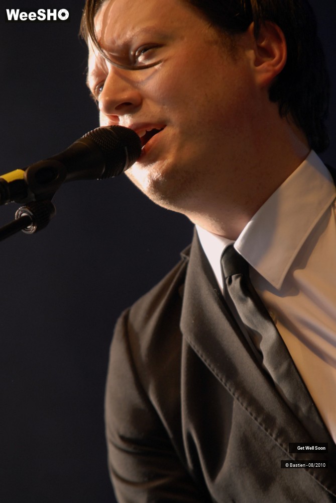 13/47 photos du spectacle Get Well Soon