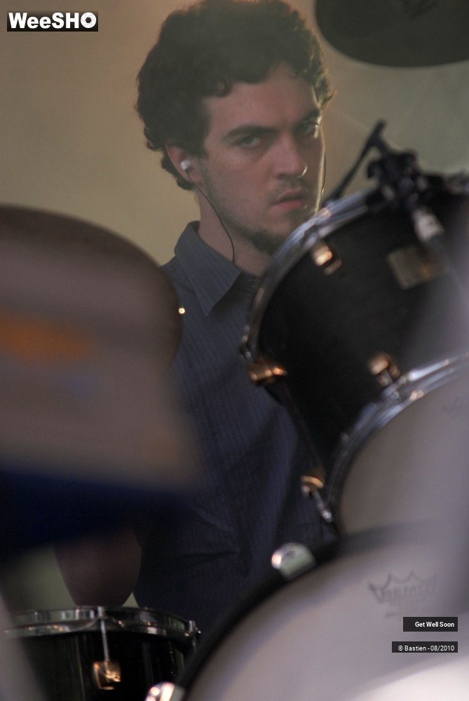 20/47 photos du spectacle Get Well Soon