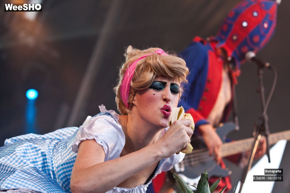 35/40 photos du spectacle Bonaparte