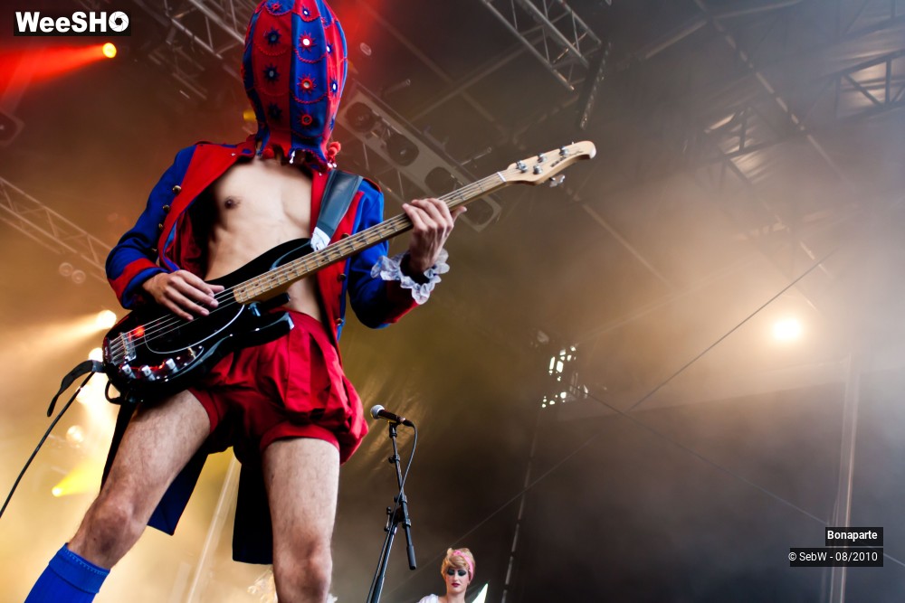 40/40 photos du spectacle Bonaparte