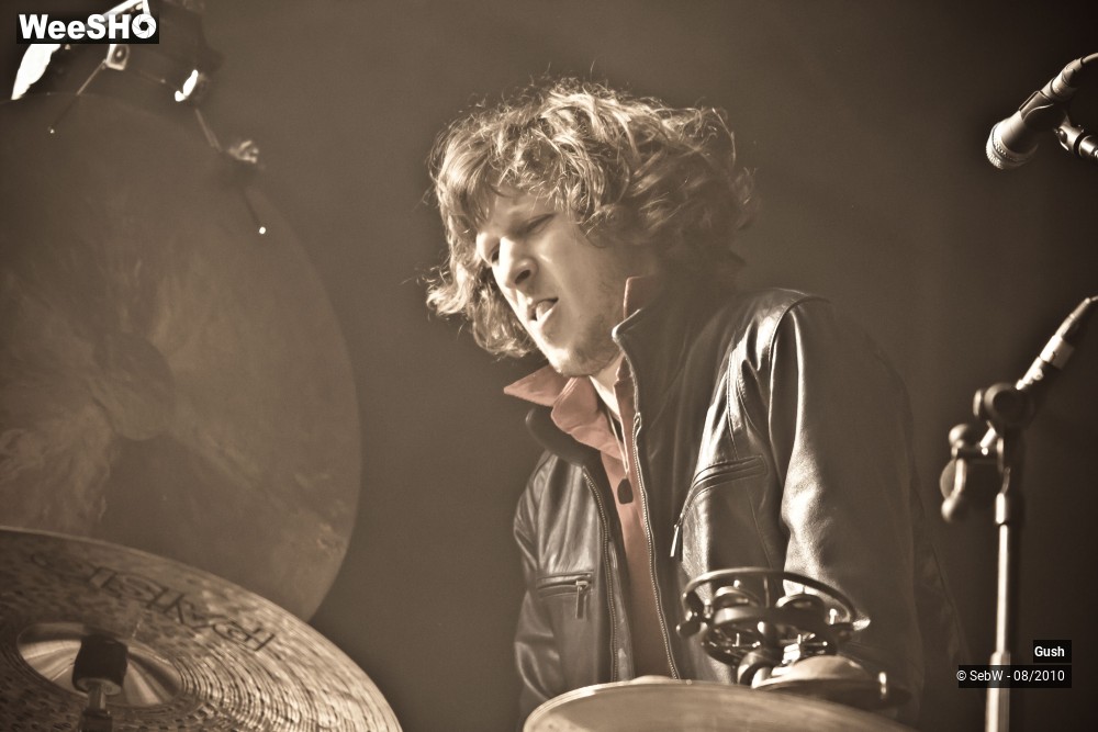 5/37 photos du spectacle Gush