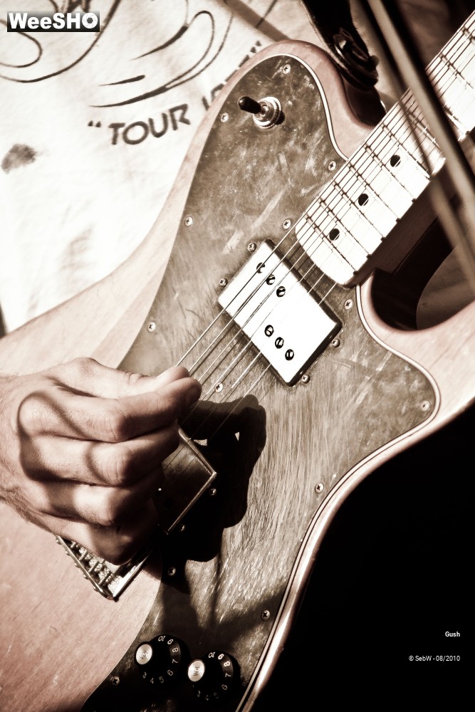 11/37 photos du spectacle Gush