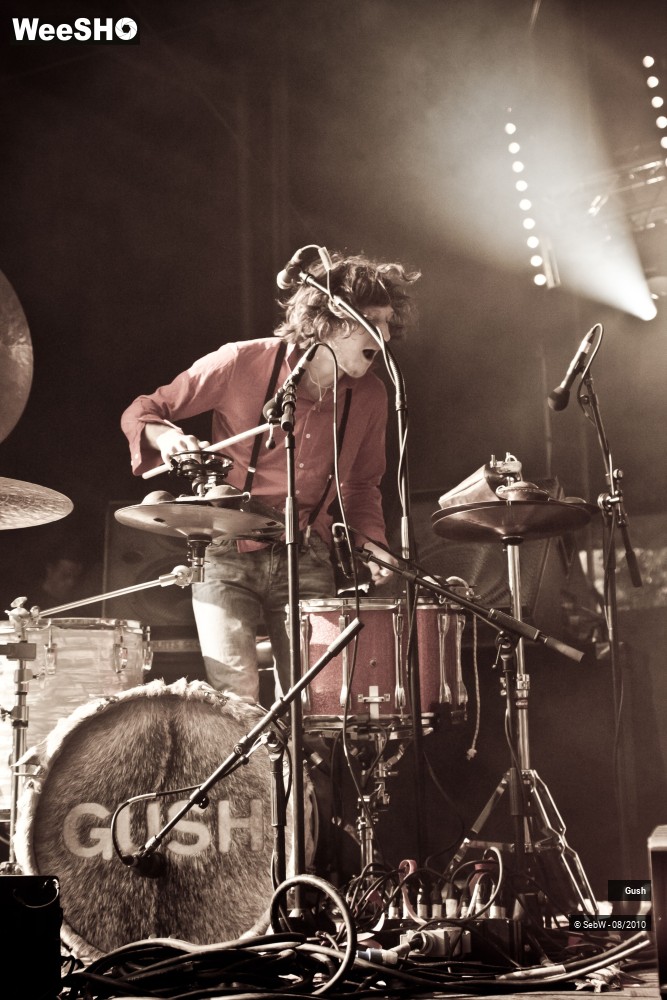18/37 photos du spectacle Gush