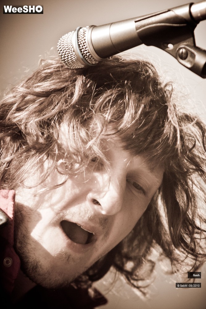 27/37 photos du spectacle Gush