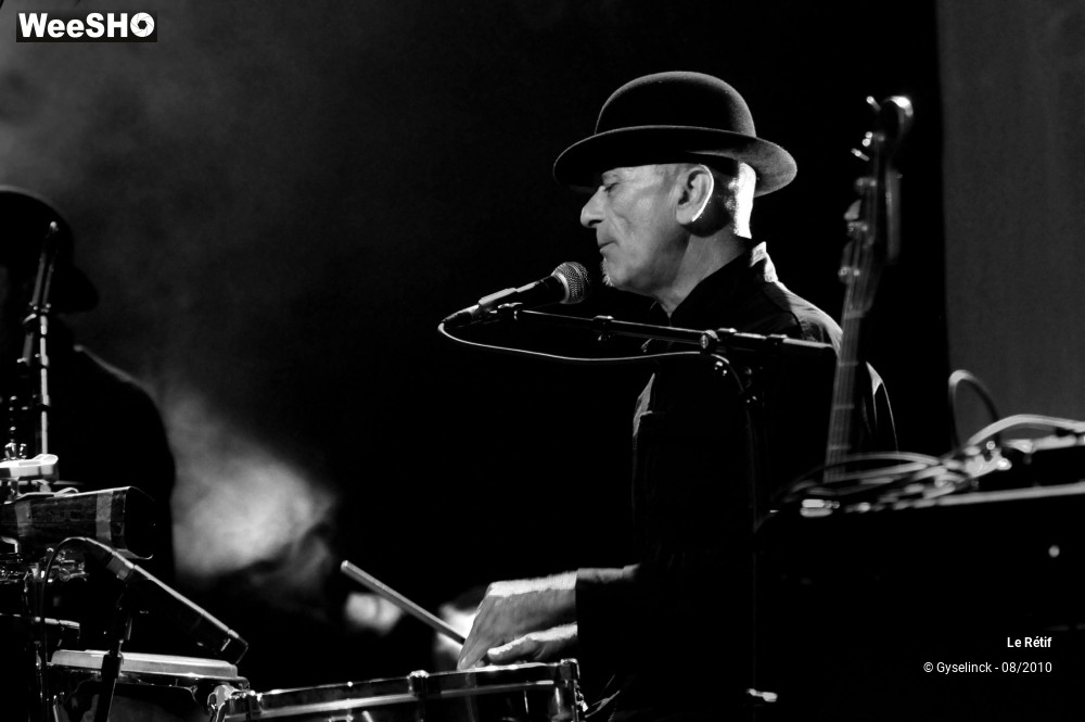 6/43 photos du spectacle Le Rétif