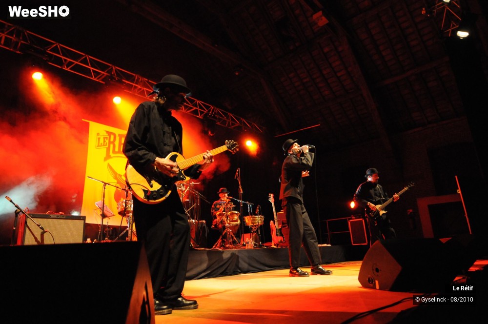 32/43 photos du spectacle Le Rétif