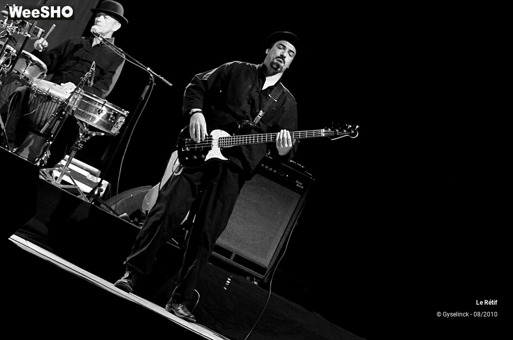 40/43 photos du spectacle Le Rétif