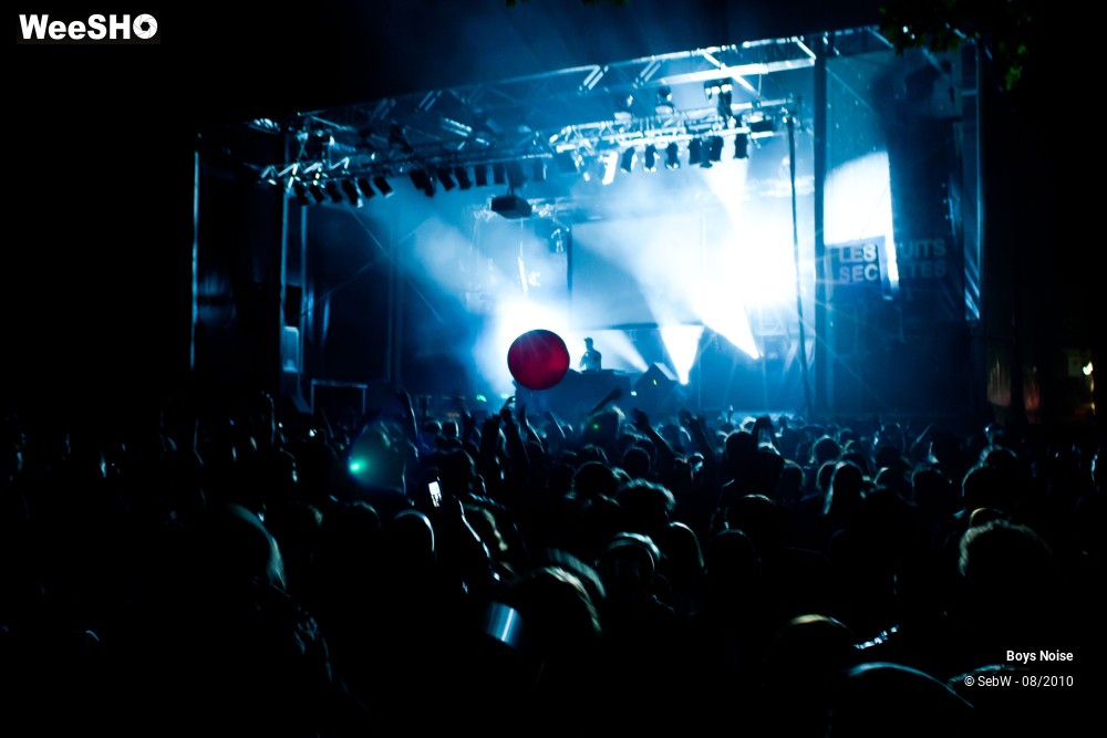 7/22 photos du spectacle Boys Noise