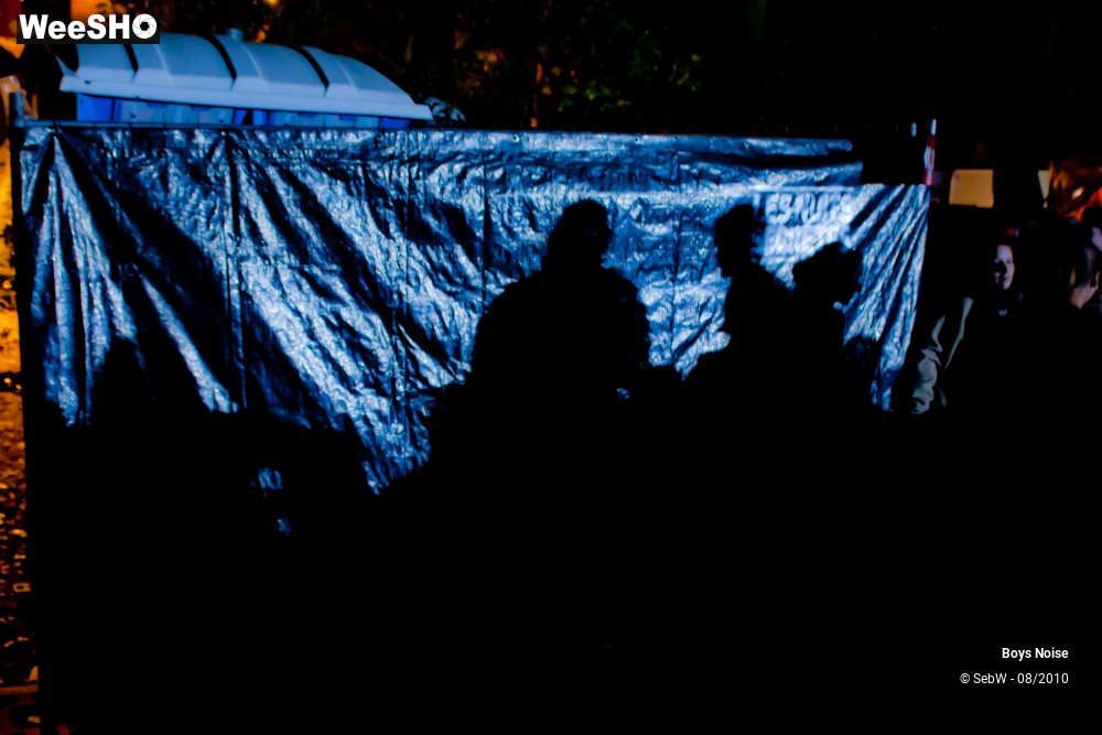 13/22 photos du spectacle Boys Noise