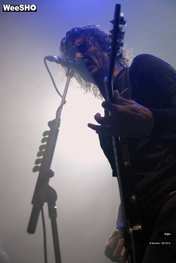 20/37 photos du spectacle Gojira