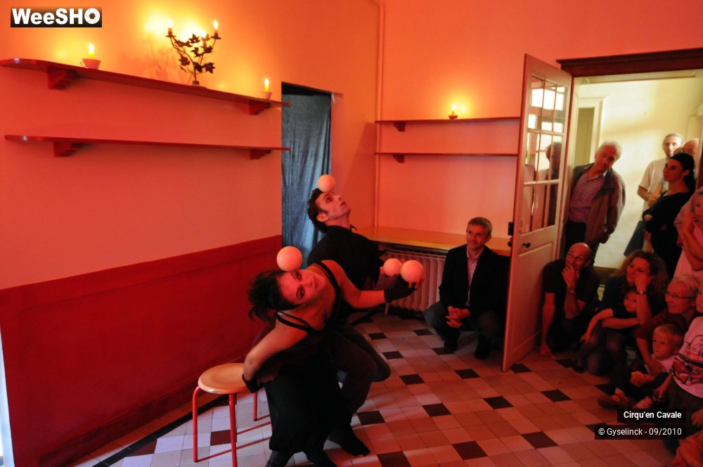 3/43 photos du spectacle Cirqu'en Cavale