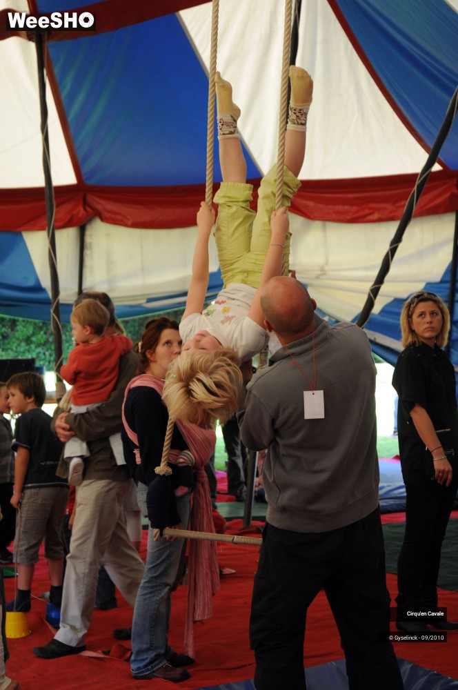 11/43 photos du spectacle Cirqu'en Cavale