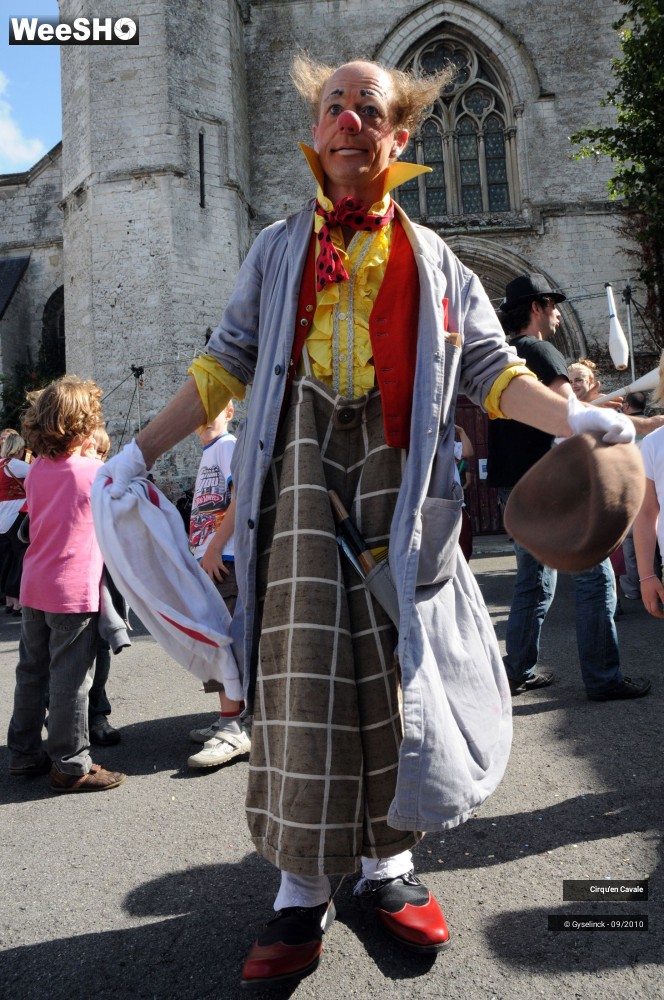 16/43 photos du spectacle Cirqu'en Cavale