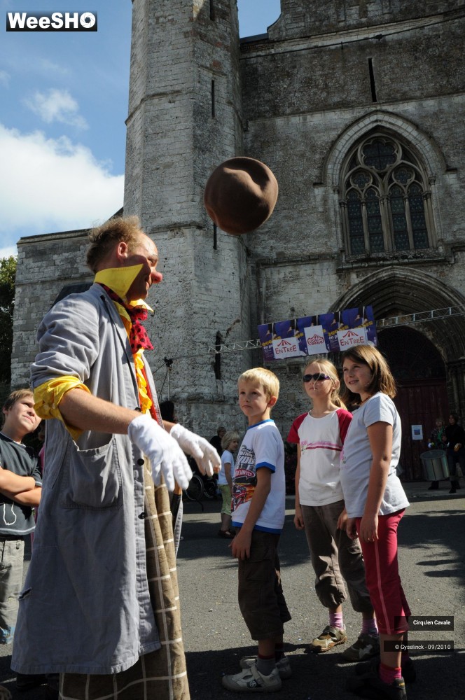 23/43 photos du spectacle Cirqu'en Cavale