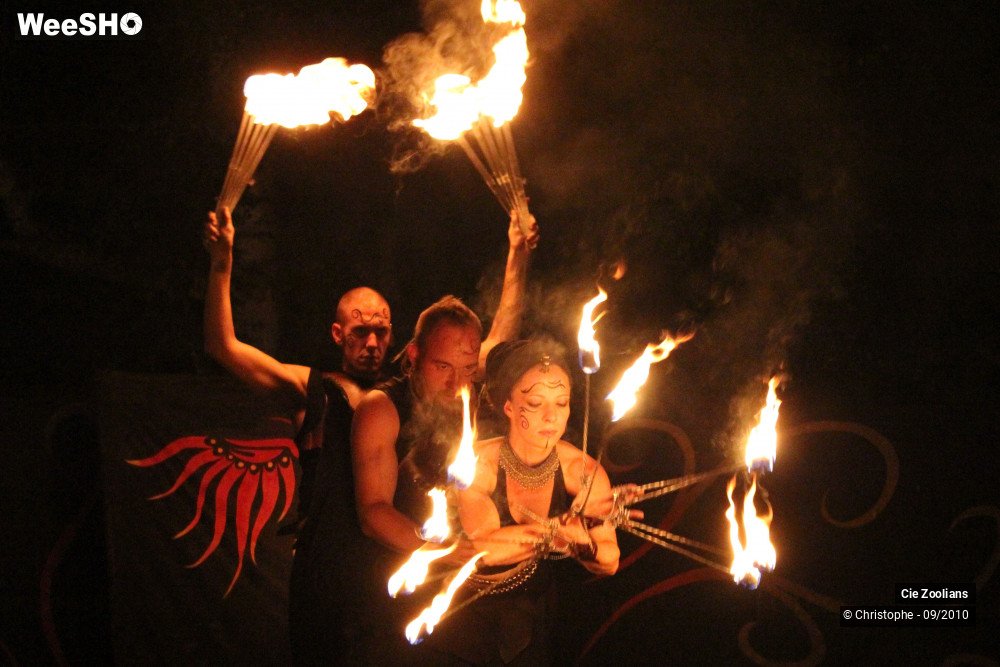 14/27 photos du spectacle La lueur de Zeis