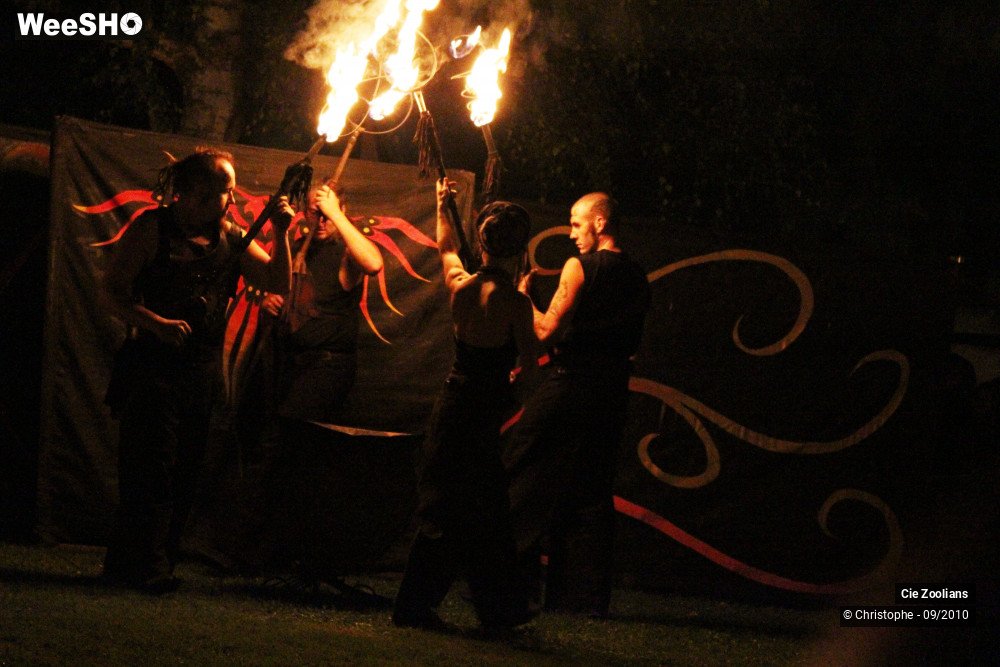 21/27 photos du spectacle La lueur de Zeis
