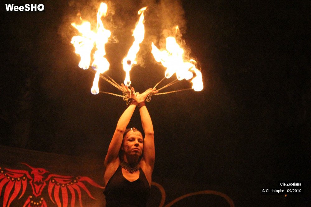 25/27 photos du spectacle La lueur de Zeis