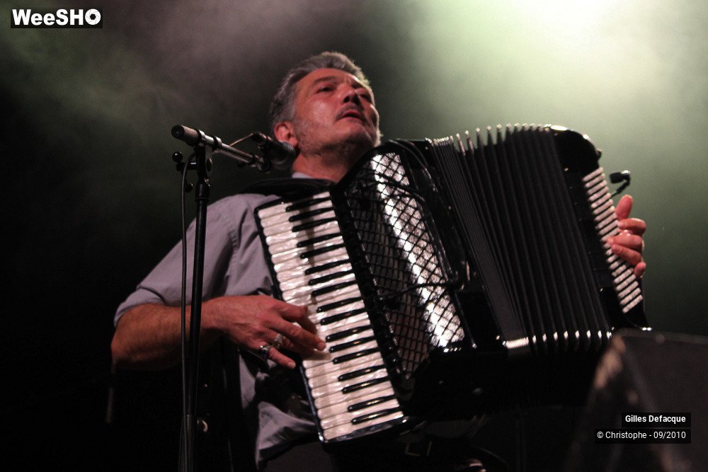 16/43 photos du spectacle Gilles Defacque