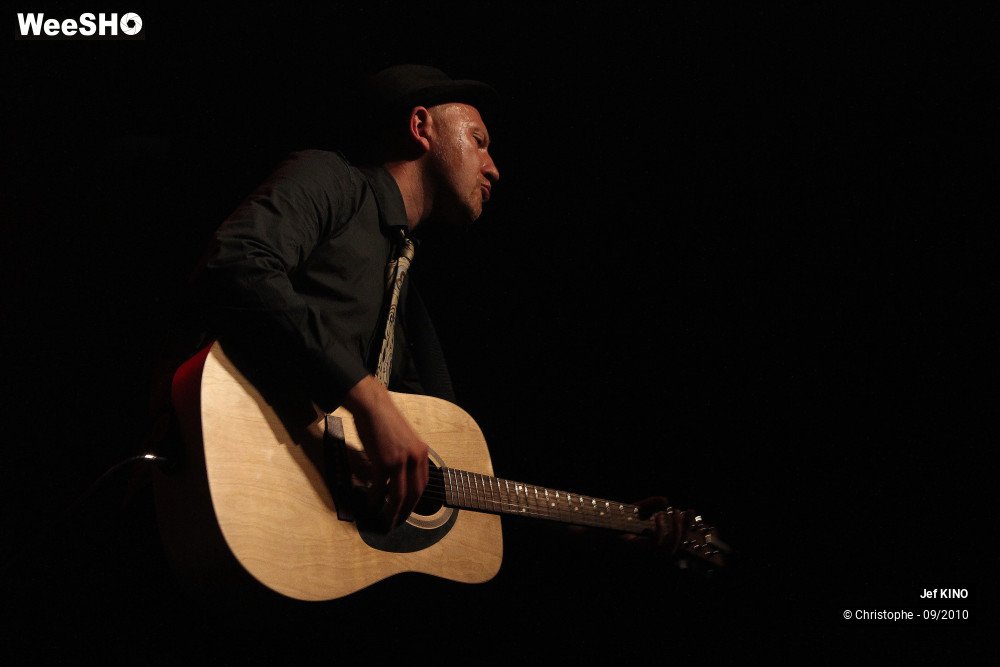 9/45 photos du spectacle Jef Kino