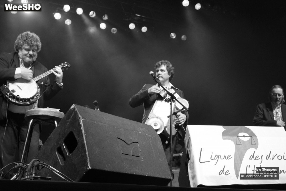 9/30 photos du spectacle New Stompers