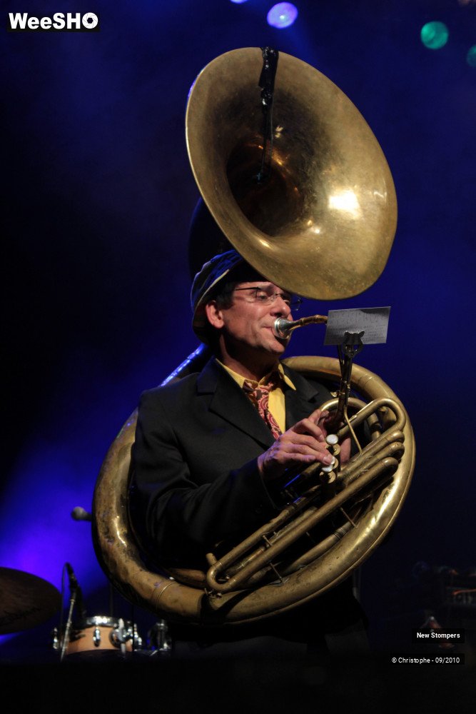 19/30 photos du spectacle New Stompers