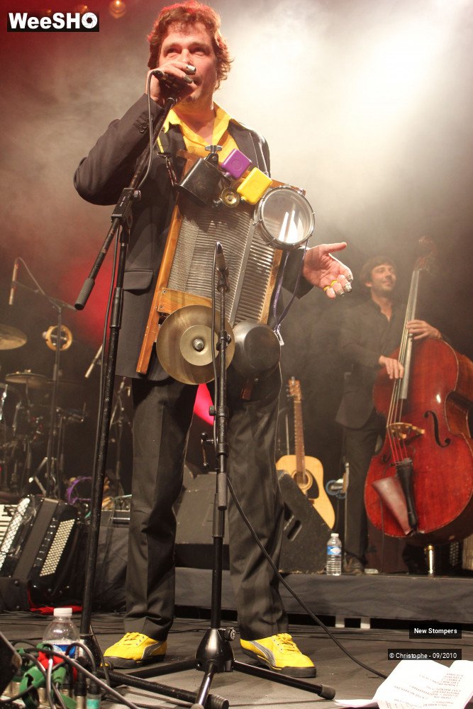 29/30 photos du spectacle New Stompers