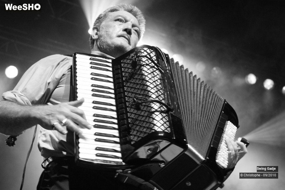 22/41 photos du spectacle Swing Gadjé