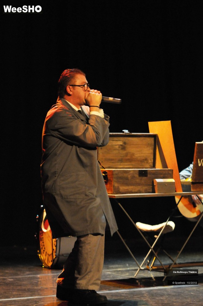 21/30 photos du spectacle Vendeurs de Mots