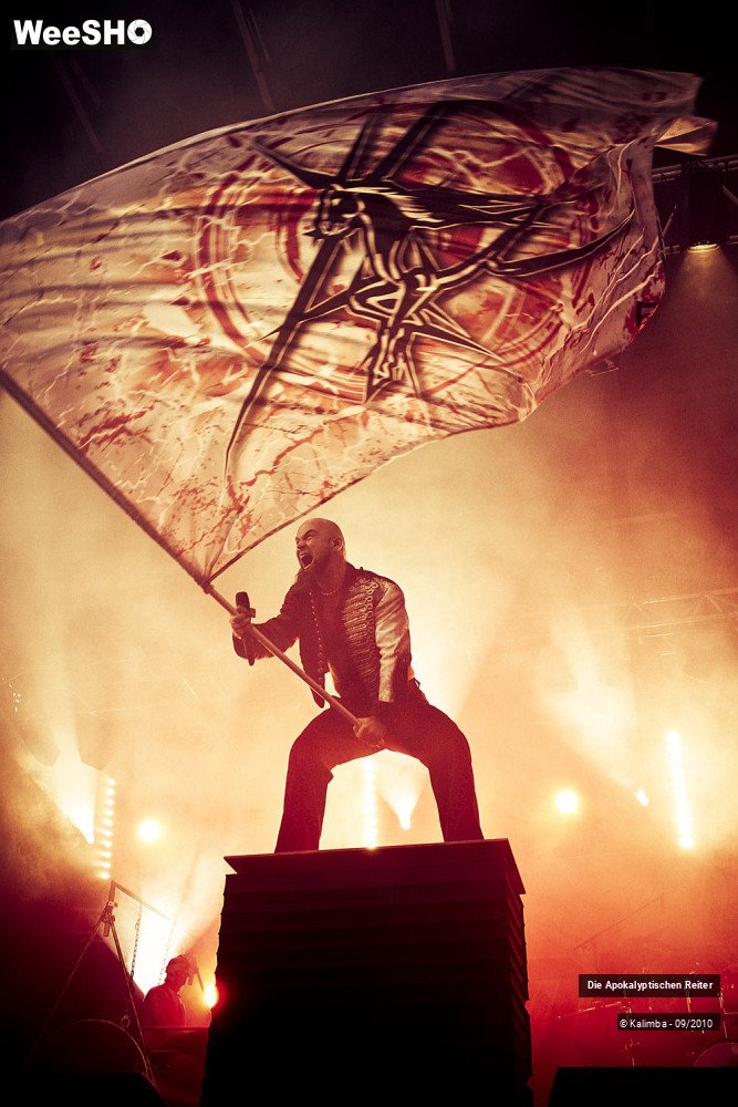 4/33 photos du spectacle Die Apokaliptiken Reiter