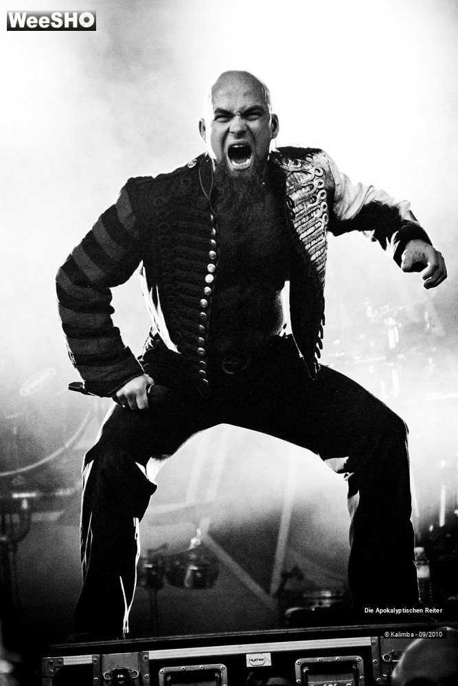 15/33 photos du spectacle Die Apokaliptiken Reiter