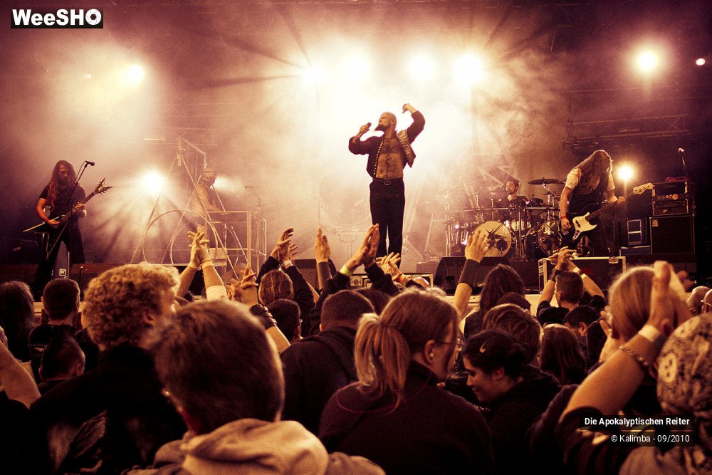 19/33 photos du spectacle Die Apokaliptiken Reiter